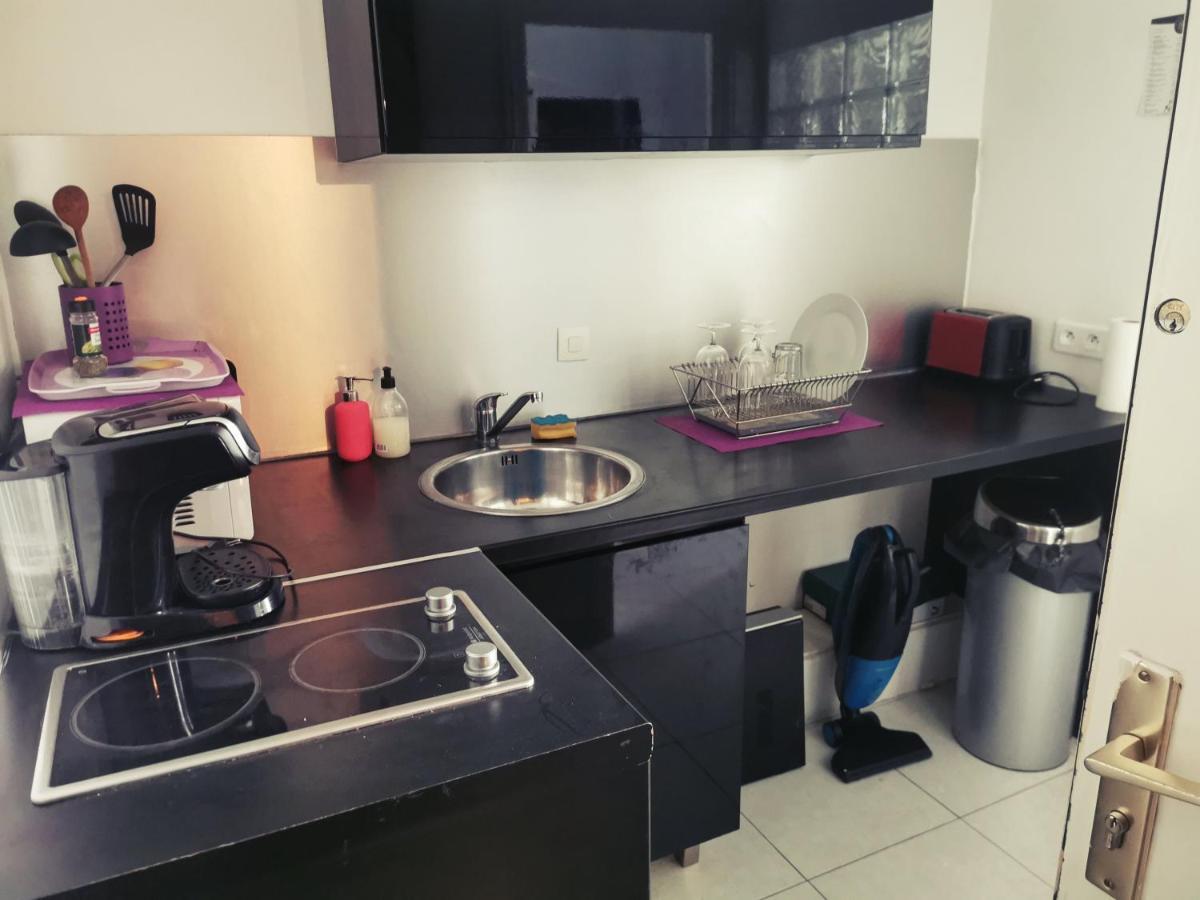 Un Nid D Amour Au Coeur De Cannes Appartement Buitenkant foto