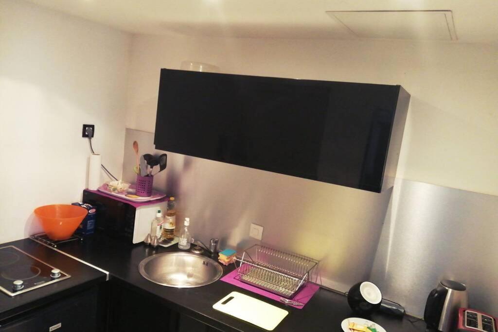 Un Nid D Amour Au Coeur De Cannes Appartement Buitenkant foto